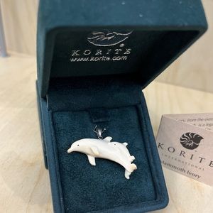 Korite mammoth ivory pendant